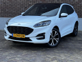Ford Kuga SUV / Terreinwagen Automatisch Wit 2021 bij viaBOVAG.nl